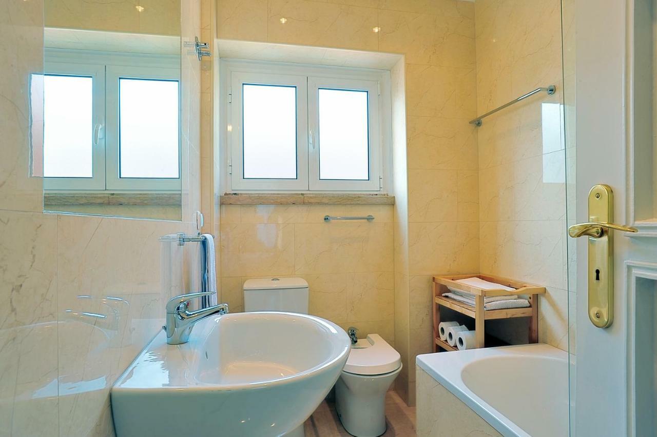 Almirante 77 Apartman Lisboa Kültér fotó
